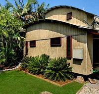 2b Manfred St - The Wave House - Accommodation Daintree
