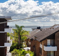 3 'The Commodore'  9-11 Donald Street - great unit in the heart of town - Accommodation Daintree
