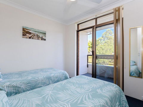 3 'The Commodore' , 9-11 Donald Street - Great Unit In The Heart Of Town - Accommodation Daintree 2