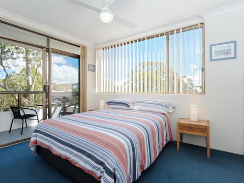 3 'The Commodore' , 9-11 Donald Street - Great Unit In The Heart Of Town - Accommodation Daintree 3