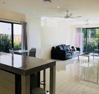 3 Bedroom Executive Luxury Beachside Townhouse - Accommodation Daintree