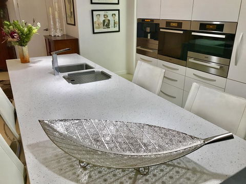 3 Divas Luxury Accommodation - Accommodation Daintree 0