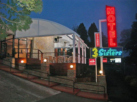 3 Sisters Motel - Accommodation Daintree 0