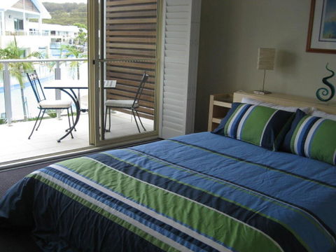 349 'Oaks Pacific Blue' 265 Sandy Point Road - Fantastic Pool - Accommodation Daintree 3