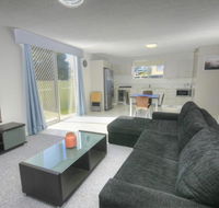 45B Wharf Street Downstairs - Accommodation Daintree