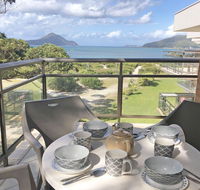 5 'Intrepid' 3 Intrepid Close - perfect beachfront location - Accommodation Daintree