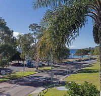 5 'Tradewinds' 110 Victoria Parade - location is fantastic  water views - Accommodation Daintree