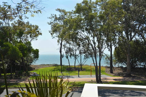 545 Esplanade - Accommodation Daintree 0