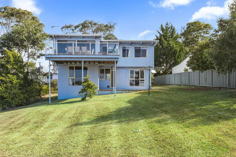 58 Lockhart Ave - Unlock Mollymook's Heart - Accommodation Daintree 1