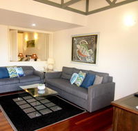 6 Pt Lookout Beach Resort - Accommodation Daintree