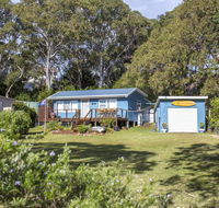 681 Murramarang Rd - Retro Beach Cottage - Accommodation Daintree