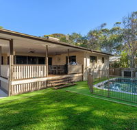 7 Ibis Court - Spacious family home with large outdoor area swimming pool  ample parking - Accommodation Daintree