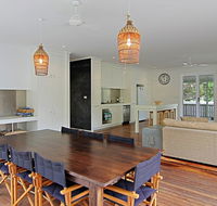 77 Butler Street Byron Bay - Lantana Beach House - Accommodation Daintree