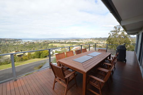 91 Berrambool Drive - Accommodation Daintree 3