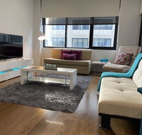 Realm Modern Executive Apartment 1BR Wine WiFi Secure Parking Canberra - Accommodation Daintree