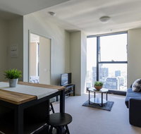 A Cozy CBD Suite with Spectacular City Views - Accommodation Daintree