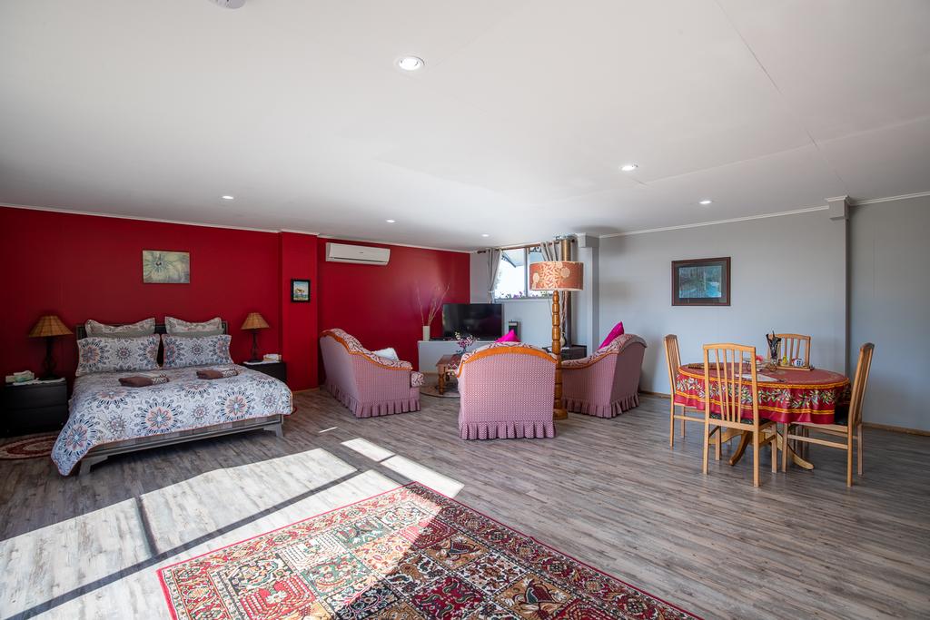 Mandurama NSW Accommodation Daintree