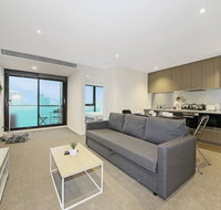 A Modern  Central Apt with Beautiful City Views - Accommodation Daintree