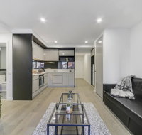 A Modern 2BR Apt 5-min Walk to Melbourne Central - Accommodation Daintree