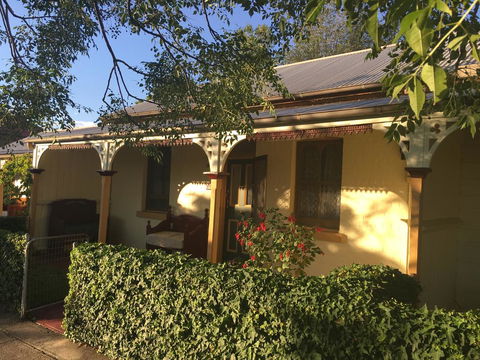 A Settlers Cottage Accommodation Bathurst CBD - Accommodation Daintree 2