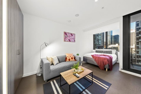 A Stylish & Comfy CBD Studio Near Southern Cross - Accommodation Daintree 0