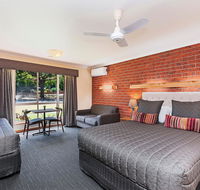 AAt 28 Goldsmith Motel - Accommodation Daintree