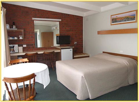 Phicon Pty Ltd - Accommodation Daintree 1