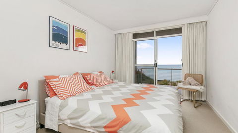 ABSOLUTE BEACHFRONT - FRANKSTON - Accommodation Daintree 3