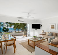 Absolute Beachfront Apt. In Alamanda Beachfront Resort 14 - Accommodation Daintree