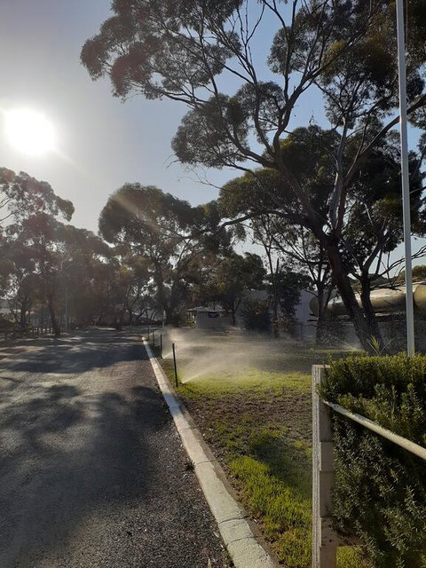 Acclaim Gateway Tourist Park - Accommodation Daintree 0