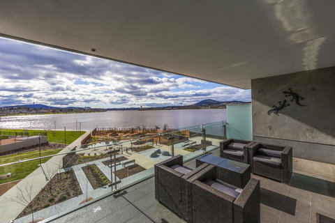 Accommodate Canberra - Aurora - Accommodation Daintree 0