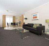 Accommodate Canberra - Kingston Court - Accommodation Daintree