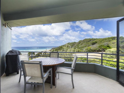 Acutterbove - Accommodation Daintree 0