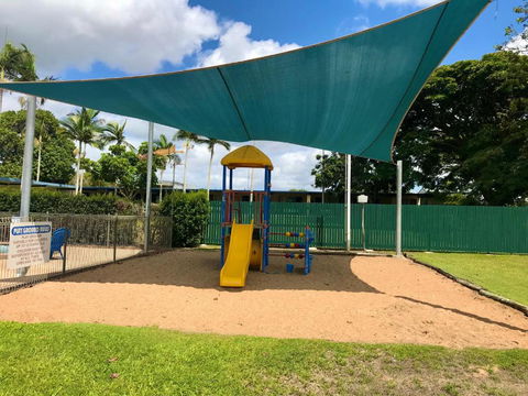 Discovery Parks - Ayr - Accommodation Daintree 3