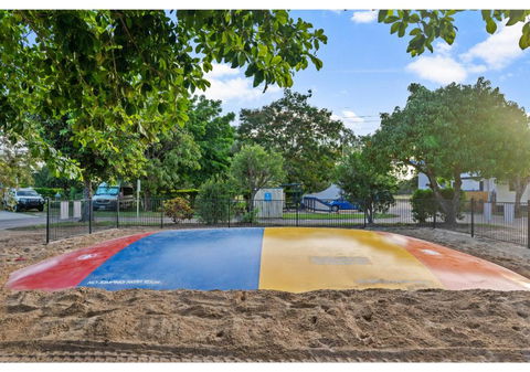 Discovery Parks - Ayr - Accommodation Daintree 4