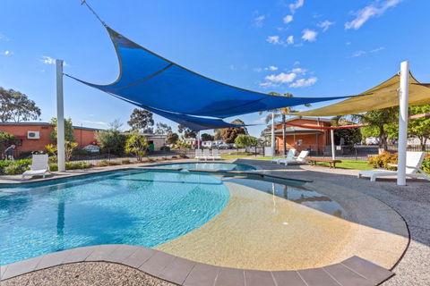Discovery Parks - Melbourne - Accommodation Daintree 0