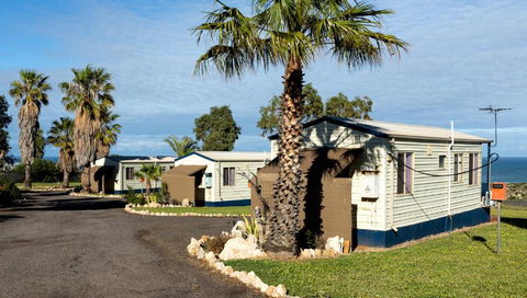 Drummond Cove Holiday Park - Accommodation Daintree 3