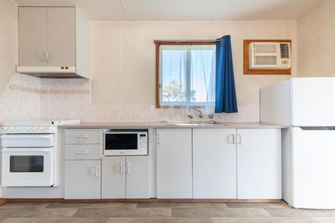 Echo Holiday Parks - Port Pirie - Accommodation Daintree 4