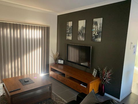 Elmsford Cottage - Accommodation Daintree 4