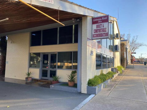 Gateway Motor Inn - Accommodation Daintree 0