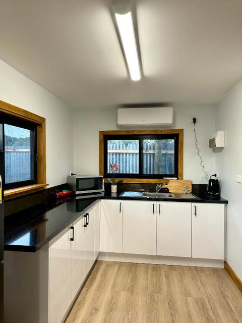 GORGE Chocolates Tiny House - Accommodation Daintree 2