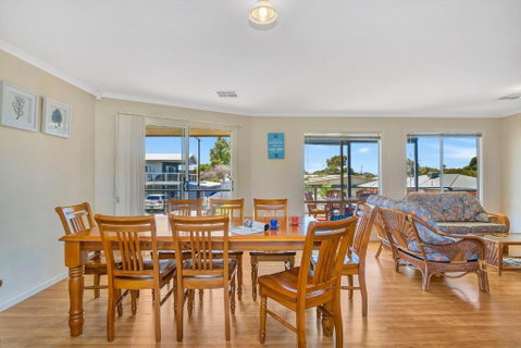 Green Reef Beach House - Aldinga Beach - C21 SouthCoast Holidays - Accommodation Daintree 3
