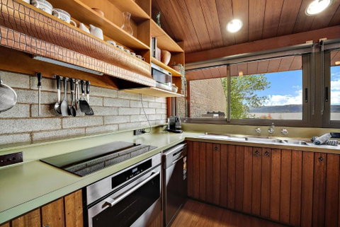Grey Kangaroo - 2BR L Lake Front L Pet Friendly L Air-Con L BBQ L WiFi - Accommodation Daintree 2