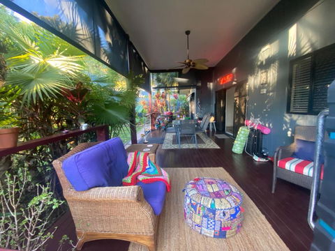 Hallorans Hill Holiday Home - Accommodation Daintree 0