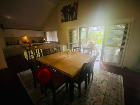Hallorans Hill Holiday Home - Accommodation Daintree 3