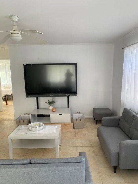 Home Away From Home - Accommodation Daintree 3
