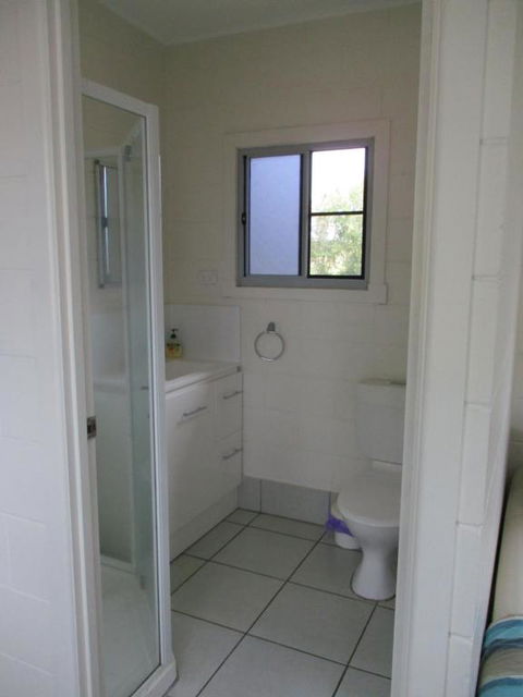 Ingham Tourist Park - Accommodation Daintree 3