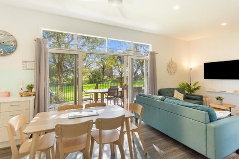 Isla Villa, Cowes, Phillip Island. - Accommodation Daintree 3