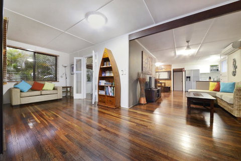 Airlie Getaway - Airlie Beach - Accommodation Daintree 0