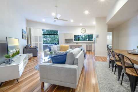 Ait Shona - Happy Place. Apt 10 Haven On The Park - Accommodation Daintree 0